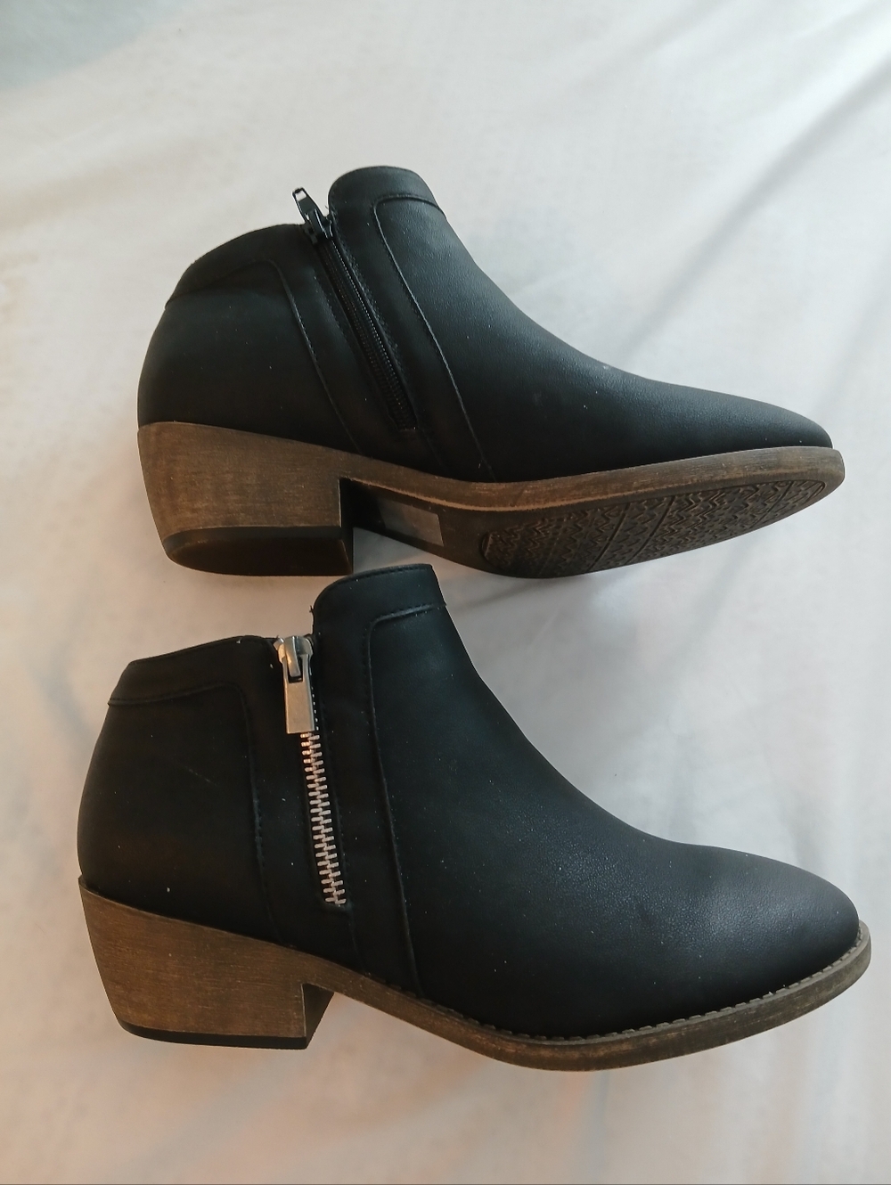 Maurices Black Ankle Booties with Side Zip and Low Block Heel 8.5 M